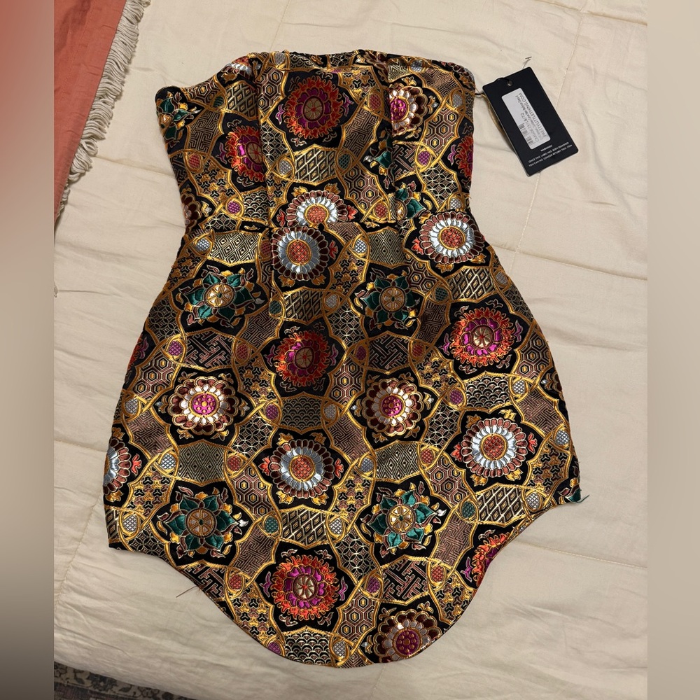 Gold Jacquard Bandea Curve Hem Bodycon